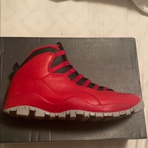 Jordan’s 10 Retro Bulls over Broadway